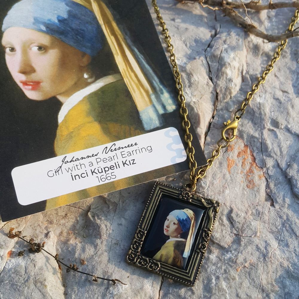 Vermeer Girl with a Pearl Earring Necklace Pivada