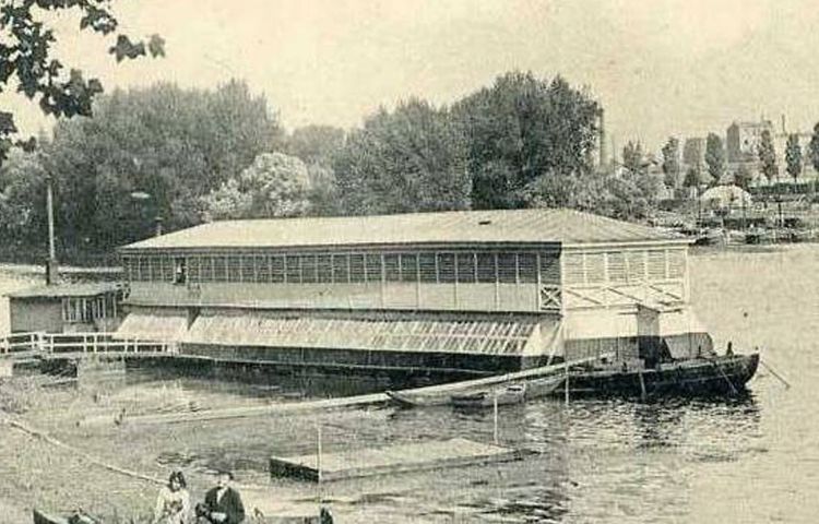 Asnières’de Seine Üzerinde Çamaşırhane Teknesi, 1887 picture